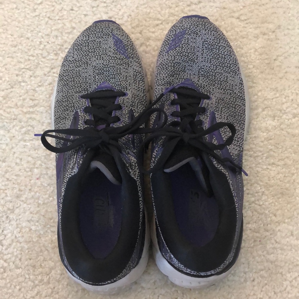 Brooks Adrenaline GTS 19 Running Shoes